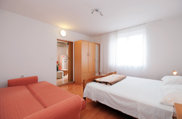 Apartment 5 - Adrian Croatia Murter