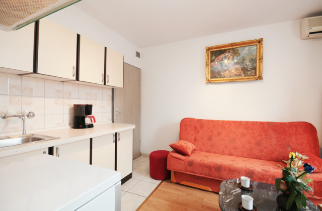 Apartment 5 - Adrian Croatia Murter