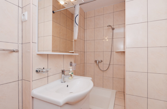Apartment 6 - Adrian Croatia Murter